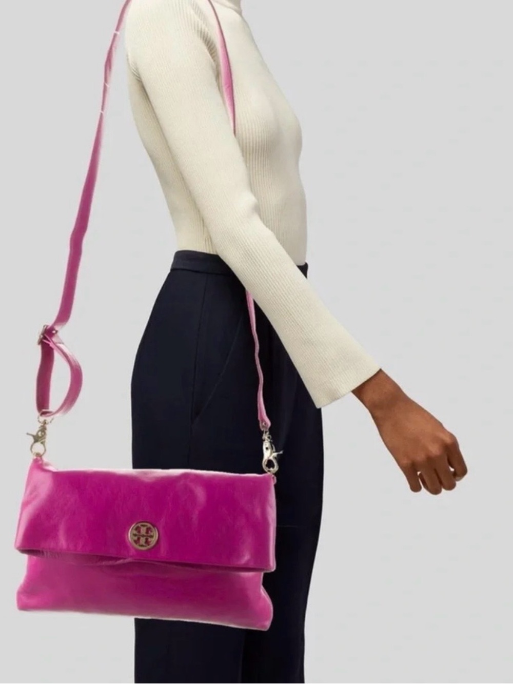 Tory Burch Dena convertible crossbody bag featuring Fold-Over gold tone - Picture 3 of 15